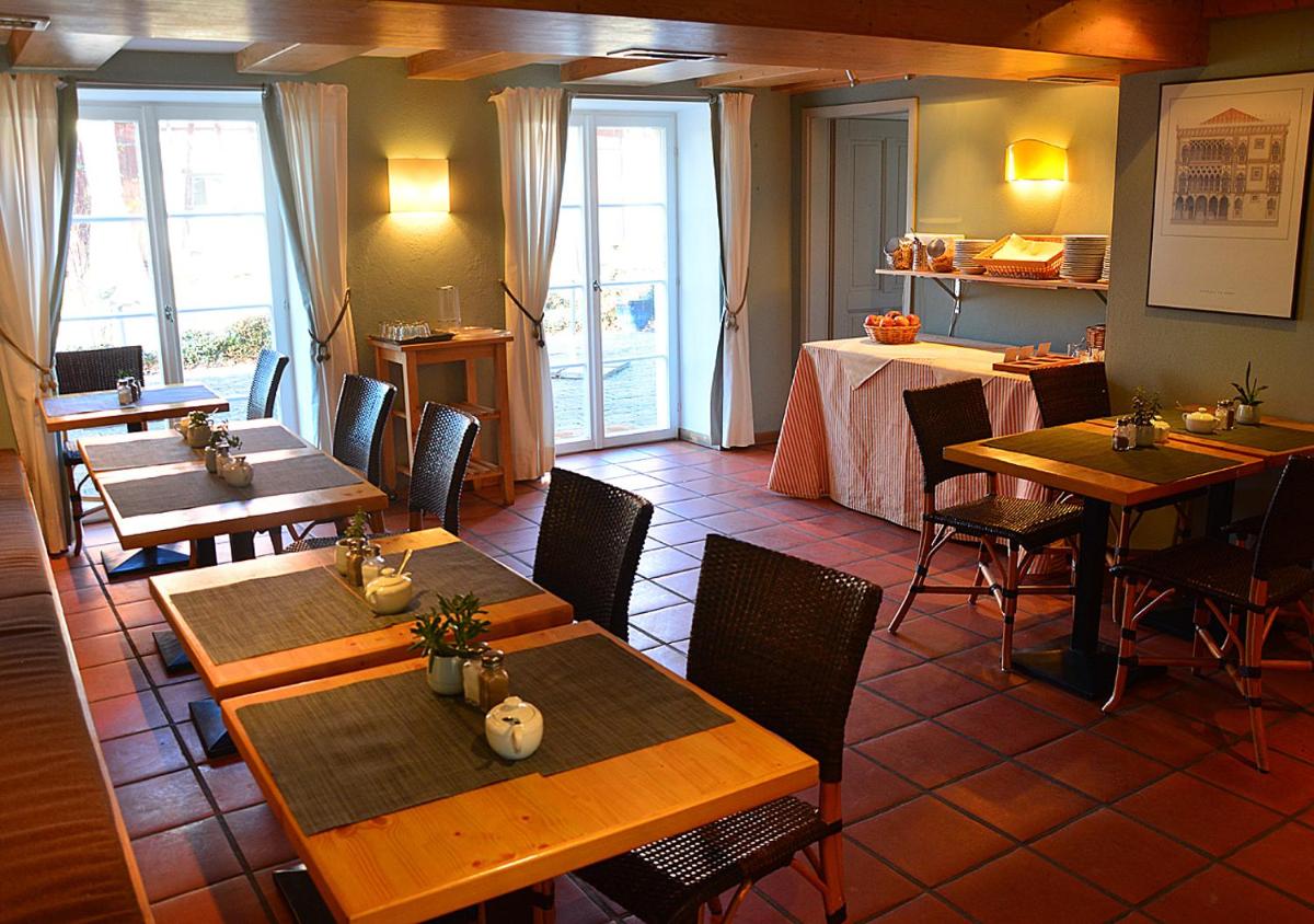 Landhotel Schloss Buttenheim - Housity