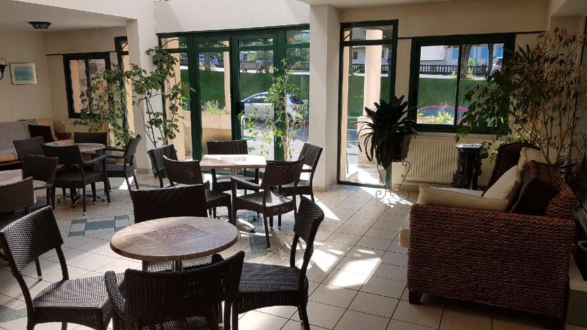 Hotel Au Val Doré - Housity