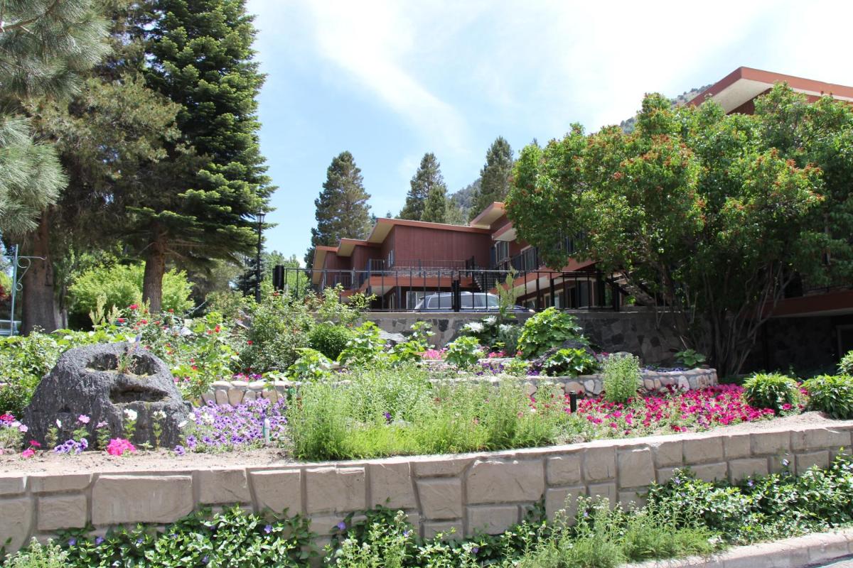 Lake View Lodge - Housity