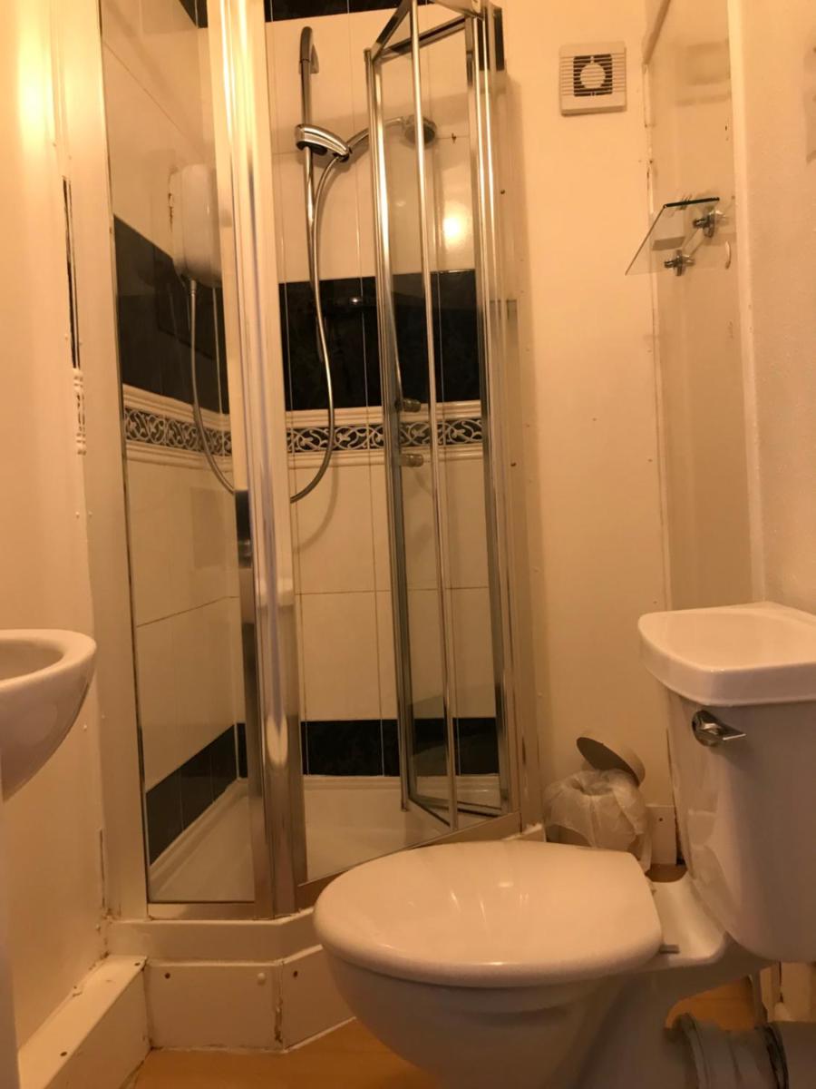 North Parade Seafront Accommodation - Housity