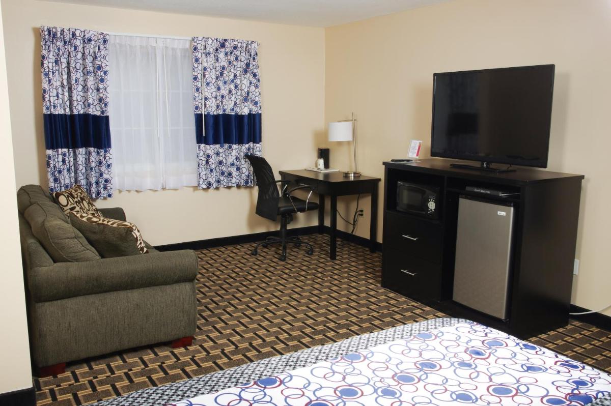 DUTCH INN AND SUITES - Housity