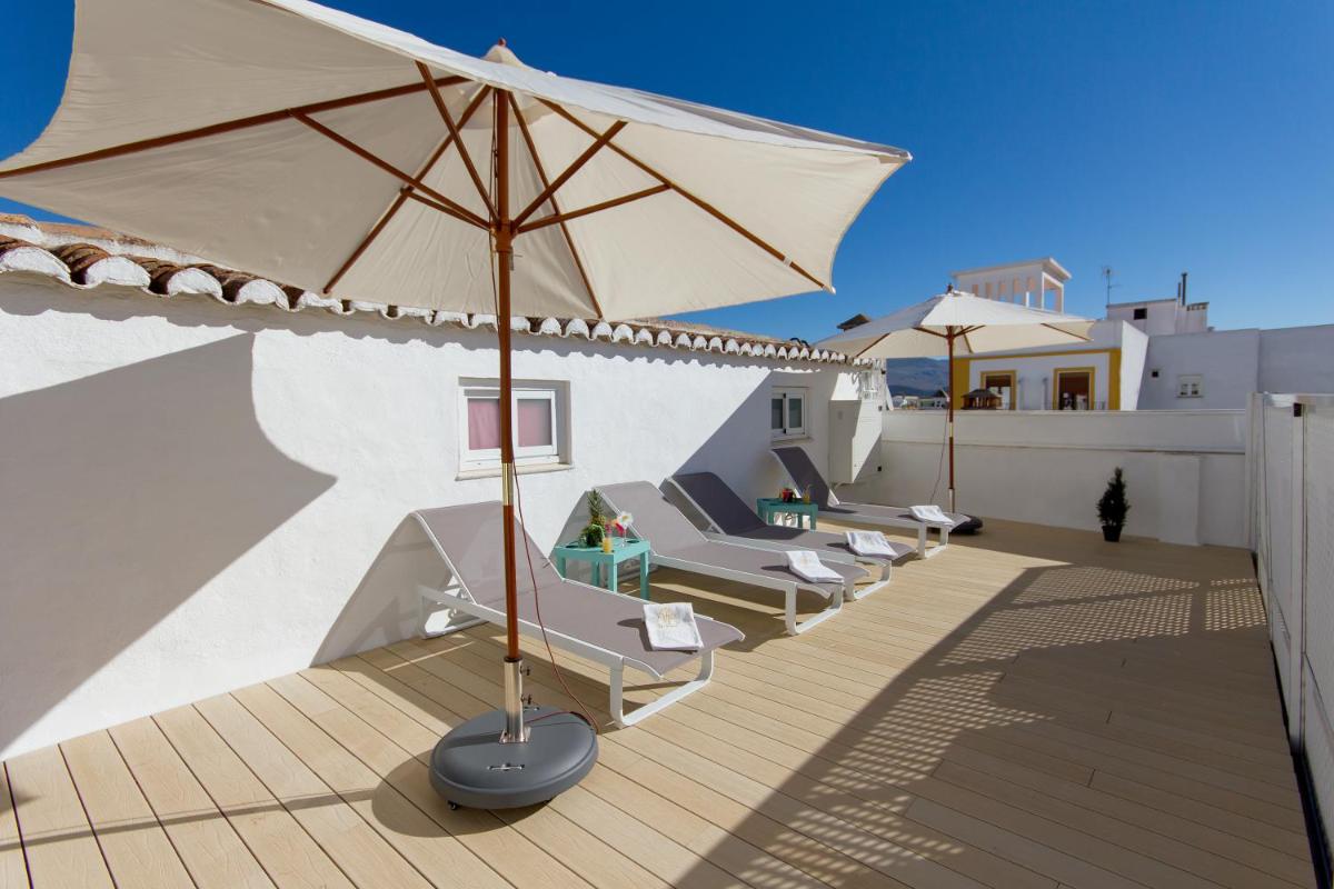 Un balcón o terraza de Hotel El Tajo & SPA