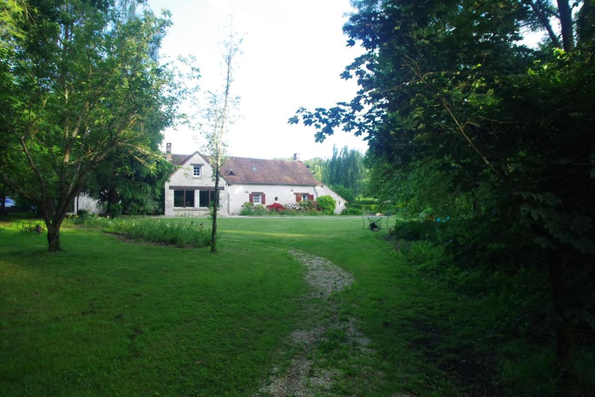 La Petite Marguerite - Housity