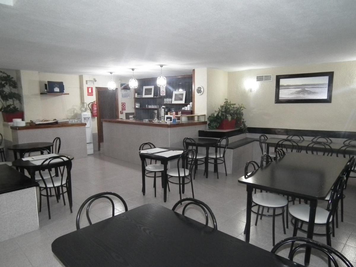 Hostal La Muralla - Housity