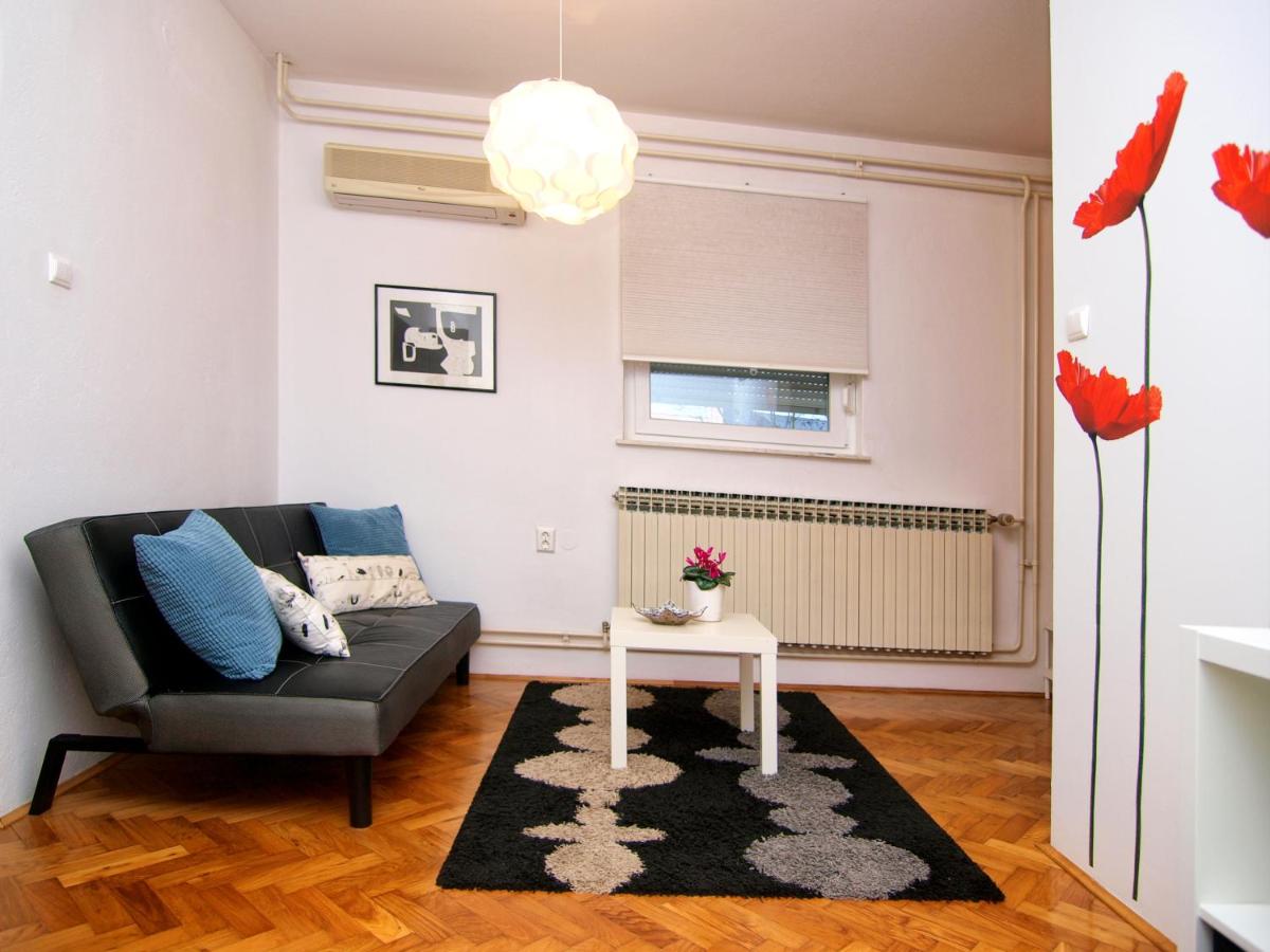 Studio apartman Rest Nest - Housity