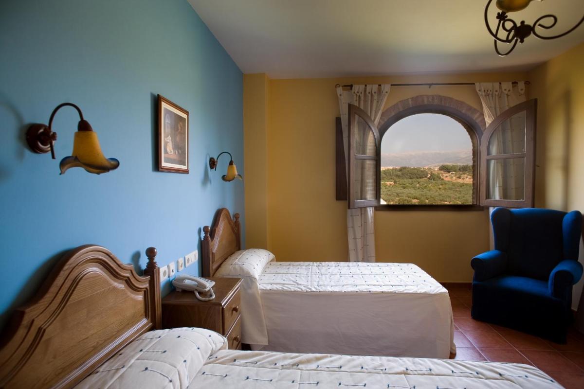 Casa Rural Finca Los Cerezos - Housity
