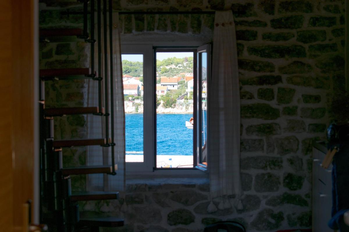 Apartment Otok - Housity