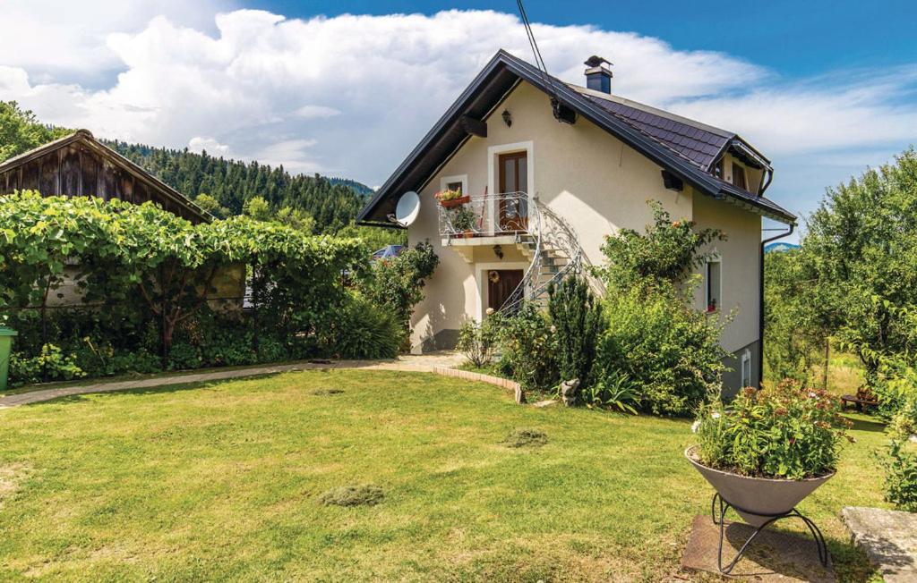 Holiday home/apartments Vaska - Housity