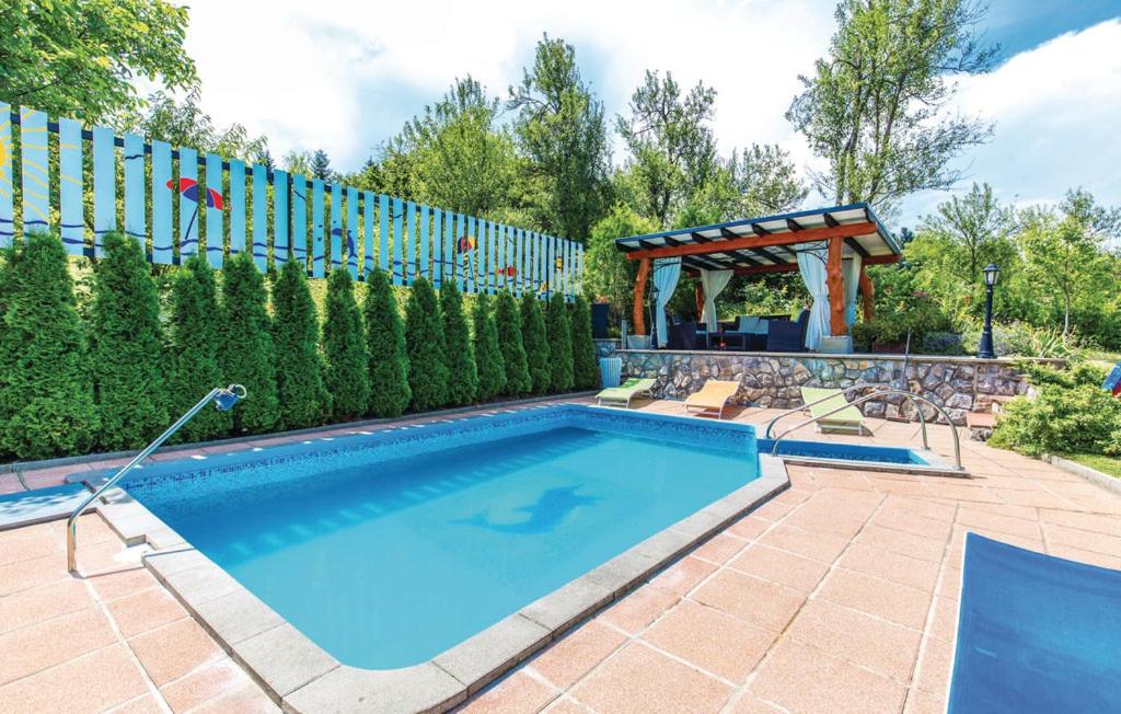 Holiday home/apartments Vaska - Housity