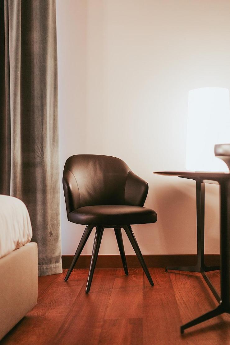 Bacã Suites, Restaurant & Bar - Housity