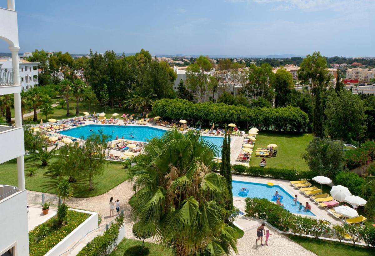 A piscina em ou perto de Vila Petra