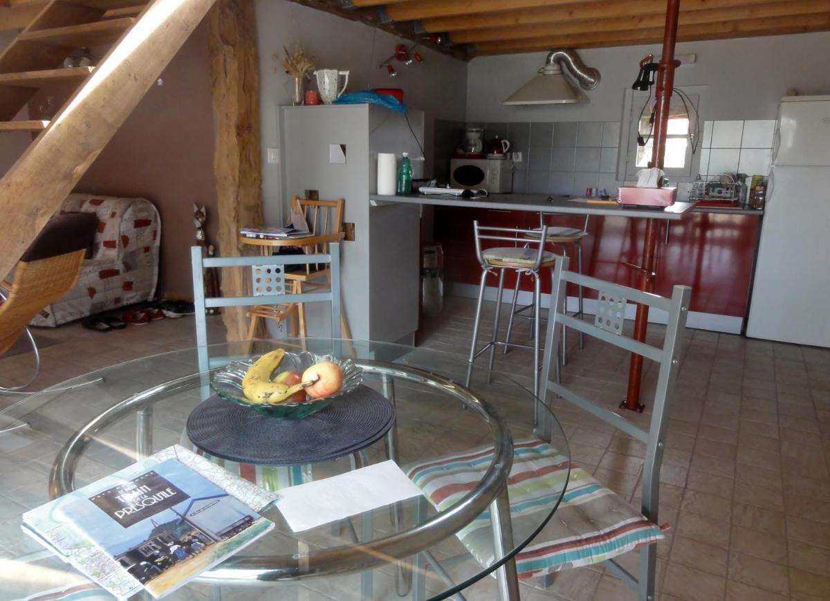 Coqueno - Housity