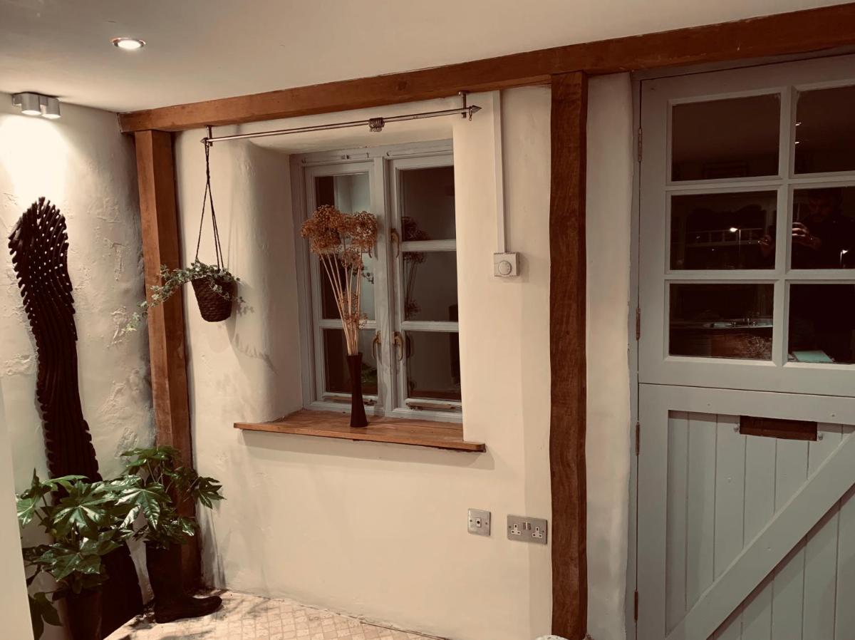 Hideaway cottage - Housity