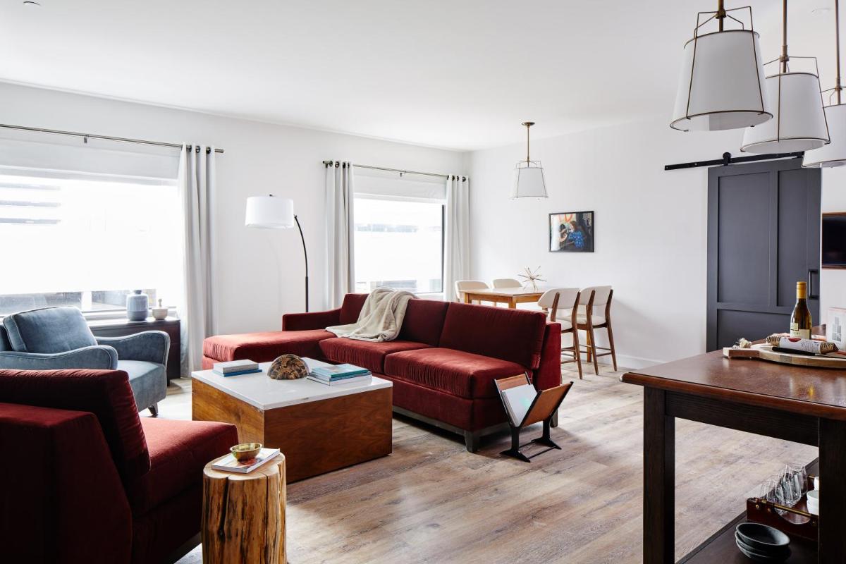 The Blake Hotel - Housity
