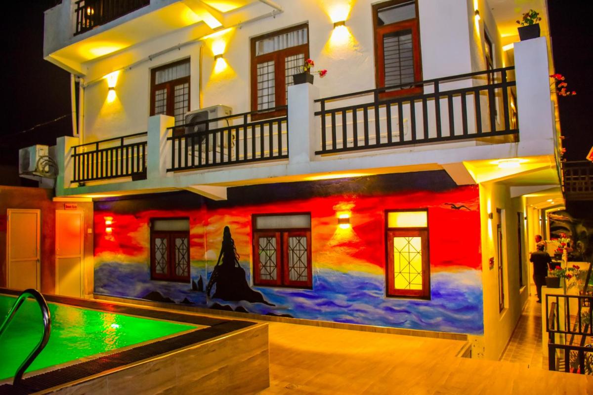 Suitetrails - Asian Grand Hotel