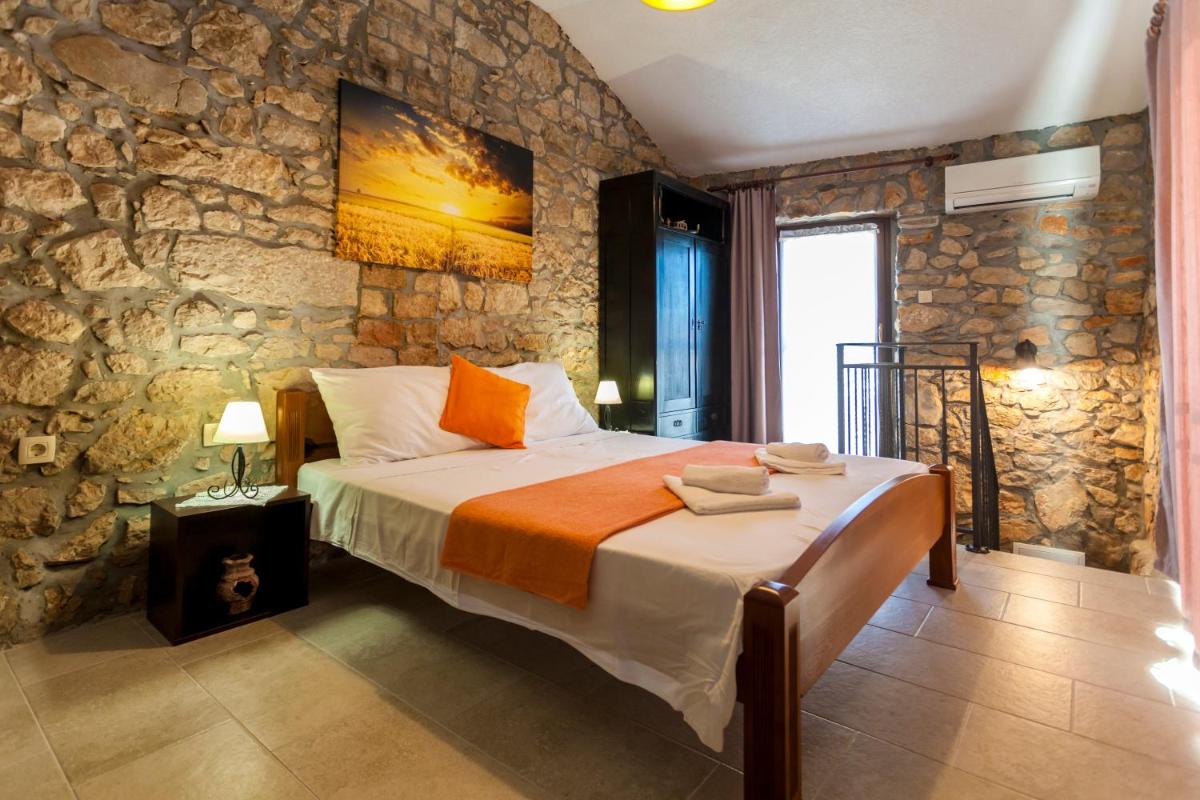 Apartments Nella - Housity