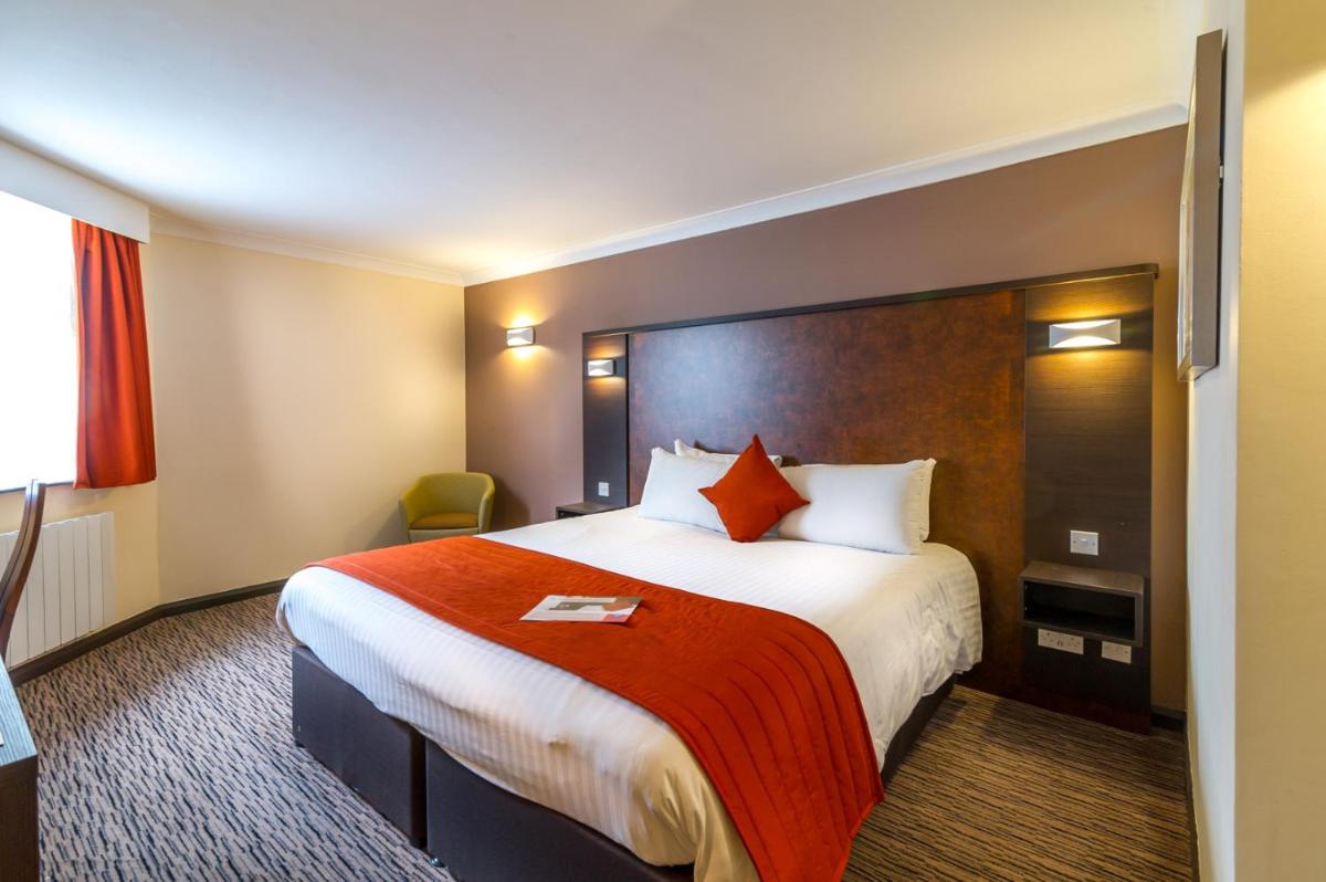 Dragonfly Hotel King's Lynn - Housity