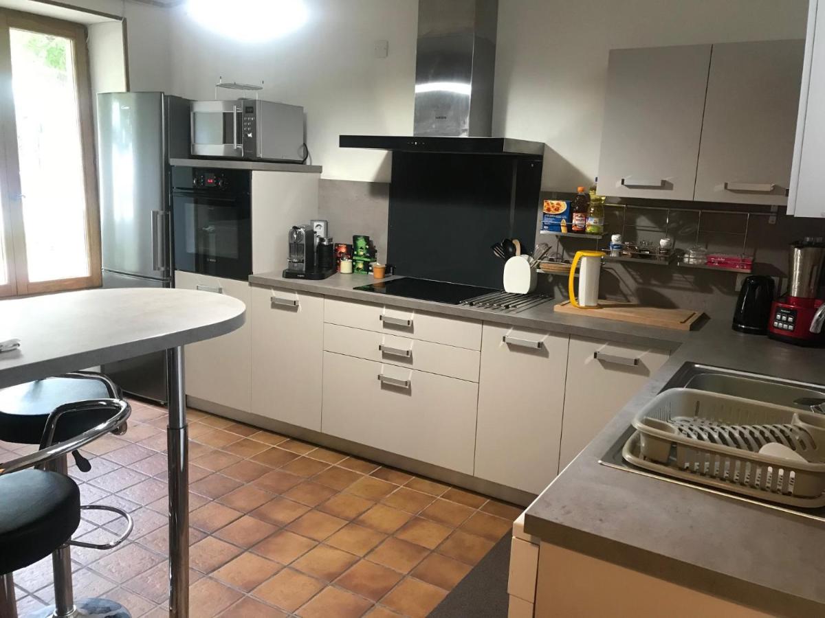 Lunéville Gîte Le Bougainvillier 6 personnes - Centre de ville - maison de vacances ou pro avec jardin - Housity