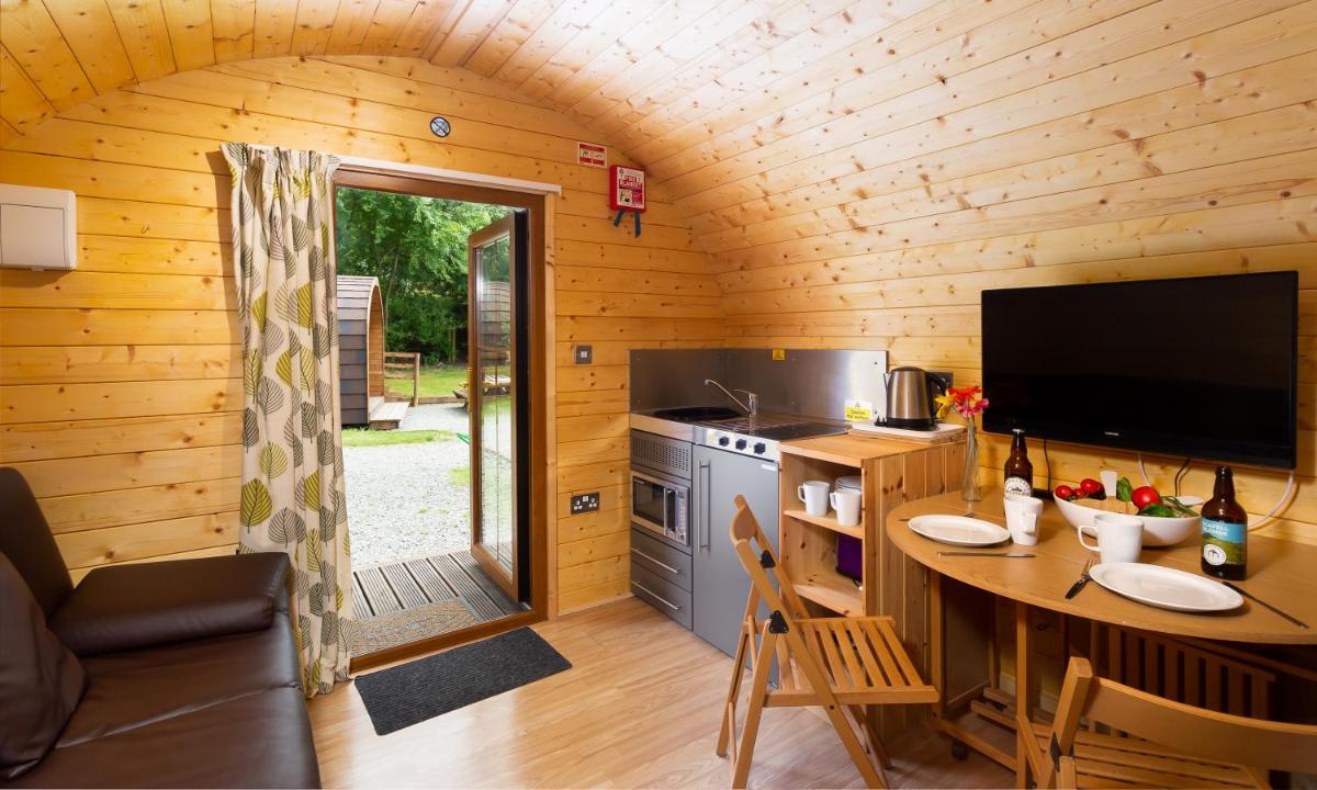 Woodclose Park - Housity