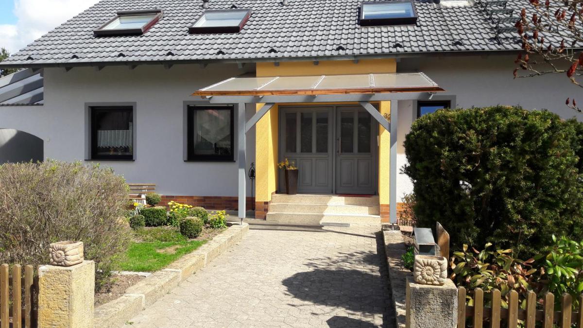 Ferienwohnung Rabelsdorf - Housity