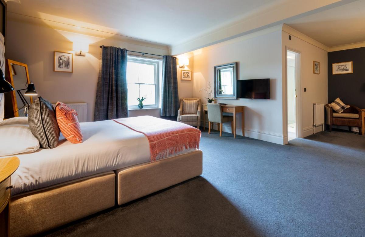 Derby Arms - Housity