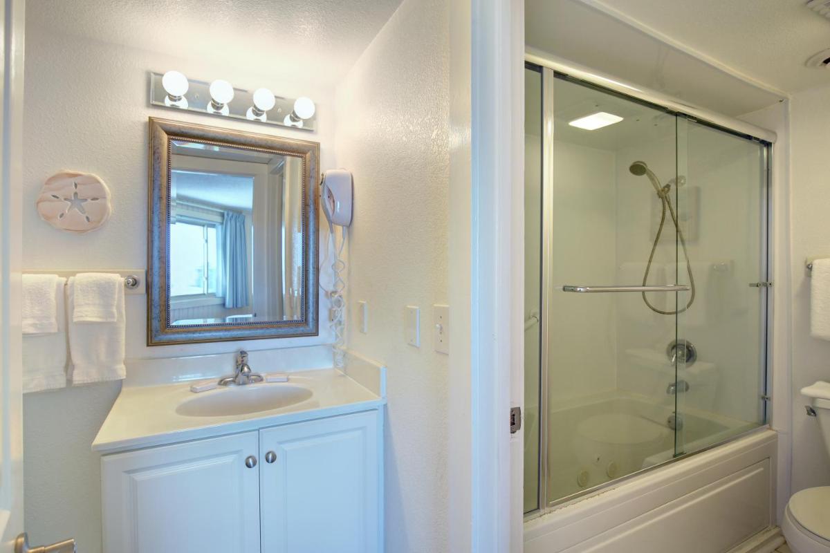 Outer Banks Beach Club - Housity