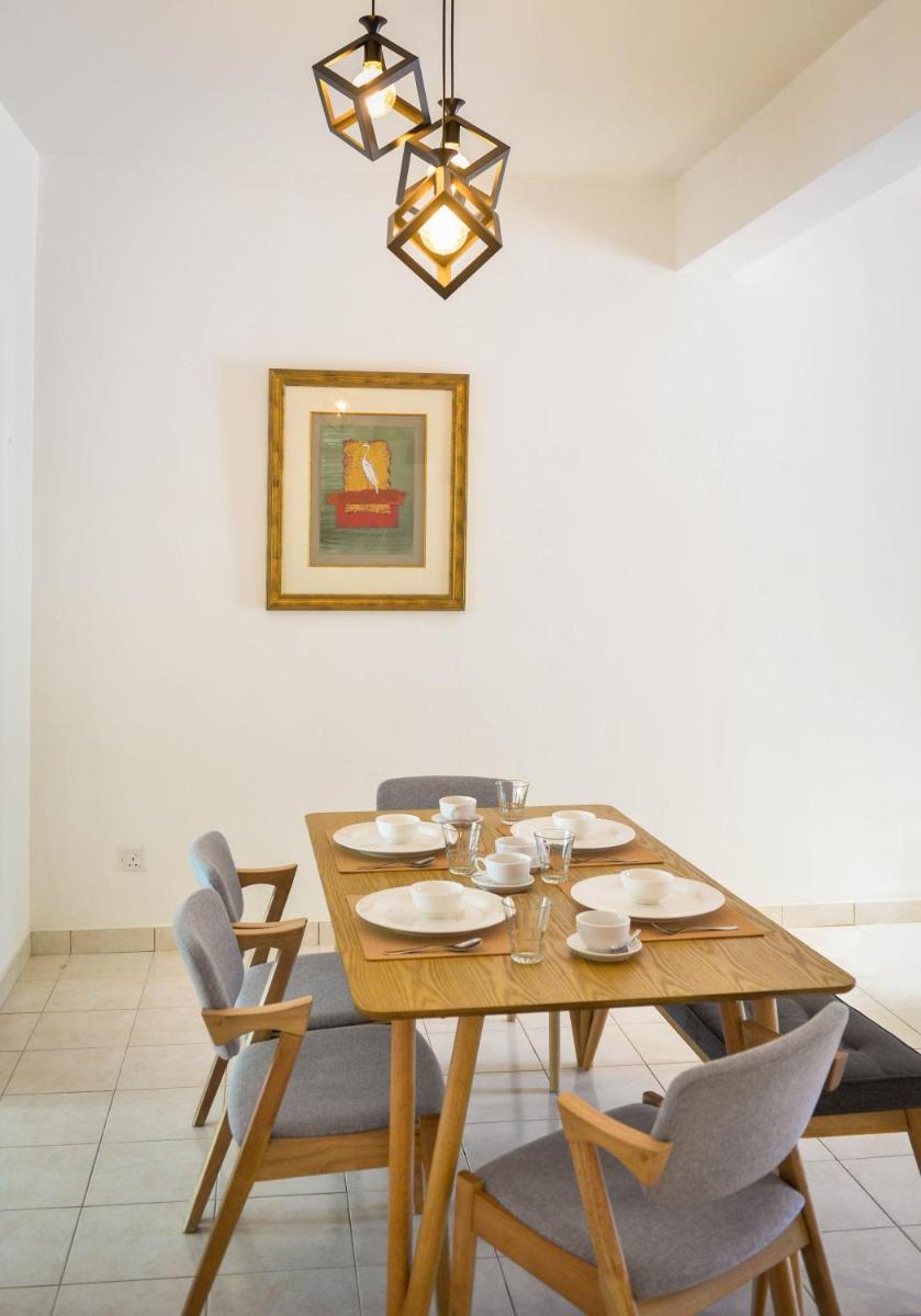 BNB Cozy Homestay - Emerald West Rawang - Housity