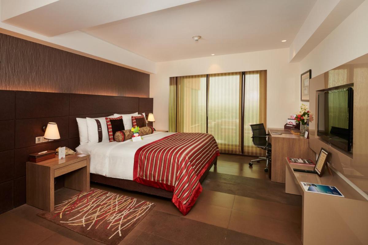 The LaLiT New Delhi - Housity
