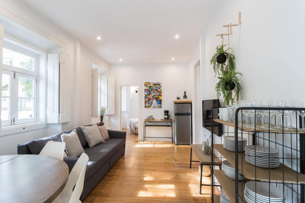 Alfama Tale Four-Bedroom Apartment w/ River View - by LU Holidays - Housity