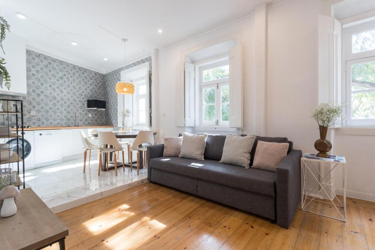 Alfama Tale Four-Bedroom Apartment w/ River View - by LU Holidays - Housity