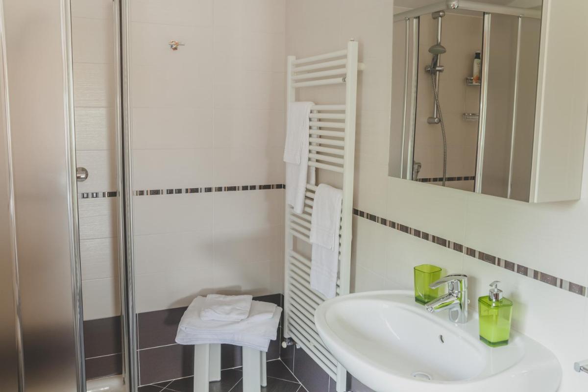B&B La Tamerice - Housity