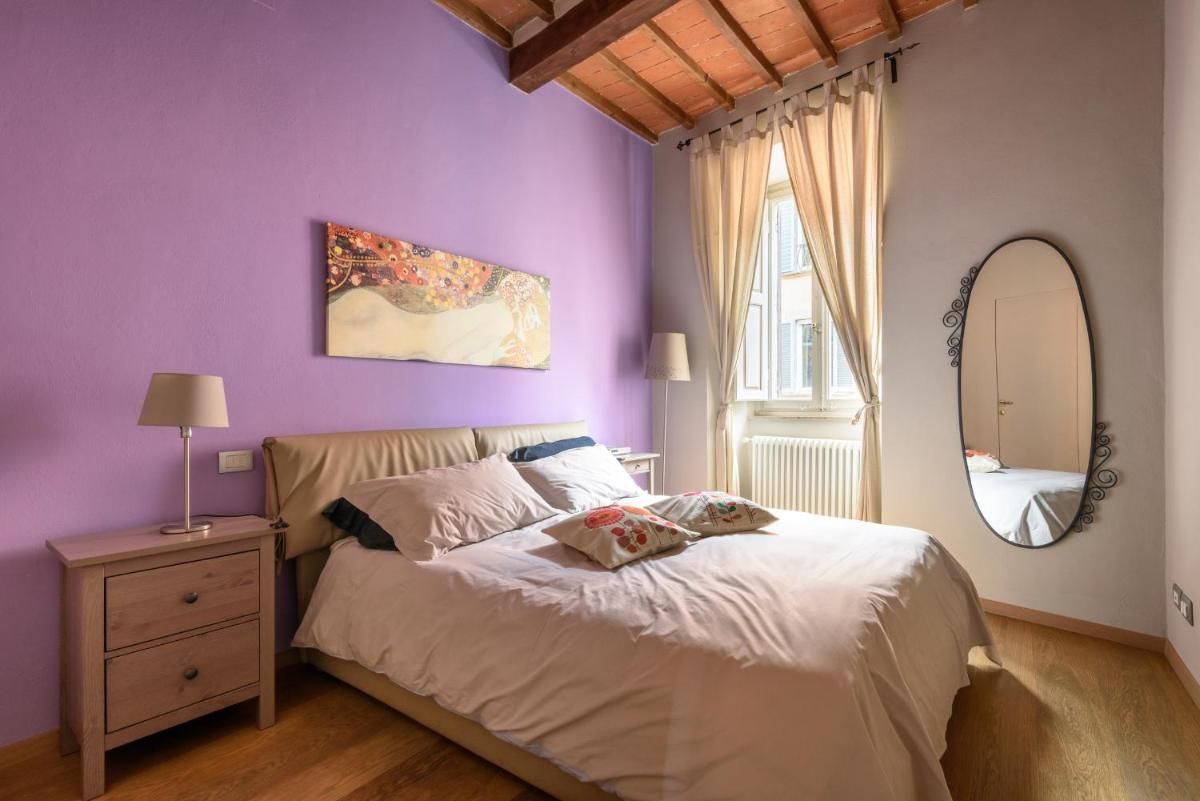 In Arezzo Apartment - Hizvo