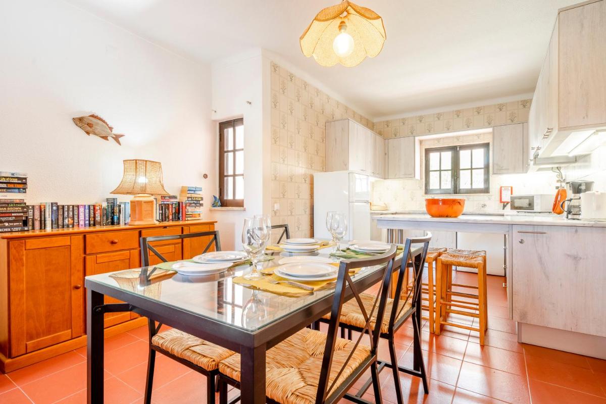 Altura Inn Cottage - Housity