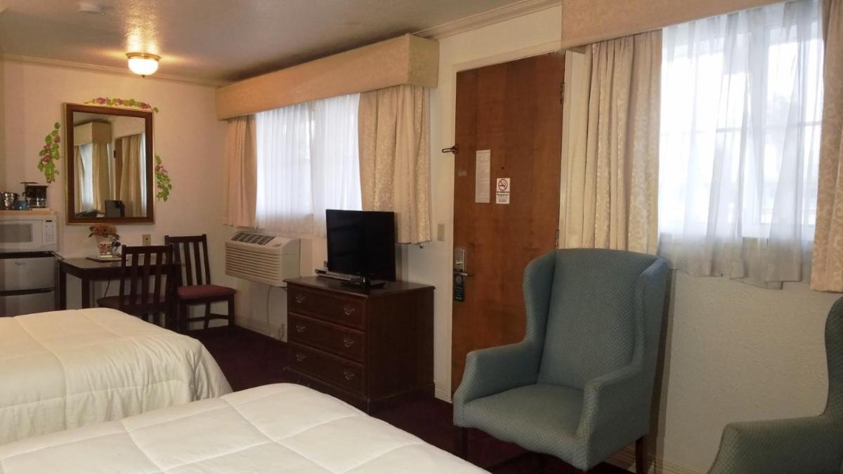 Stanford Motor Inn - Housity
