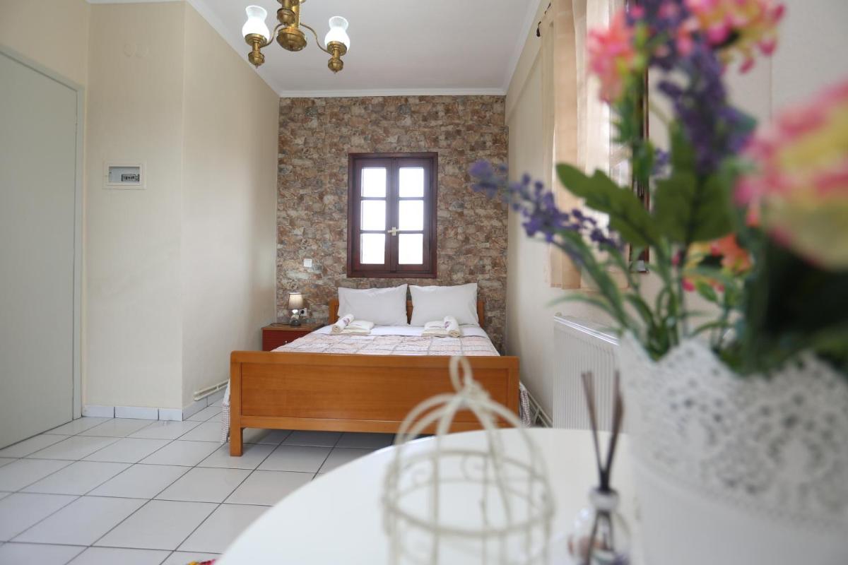 Afytos White Maisonette - Housity
