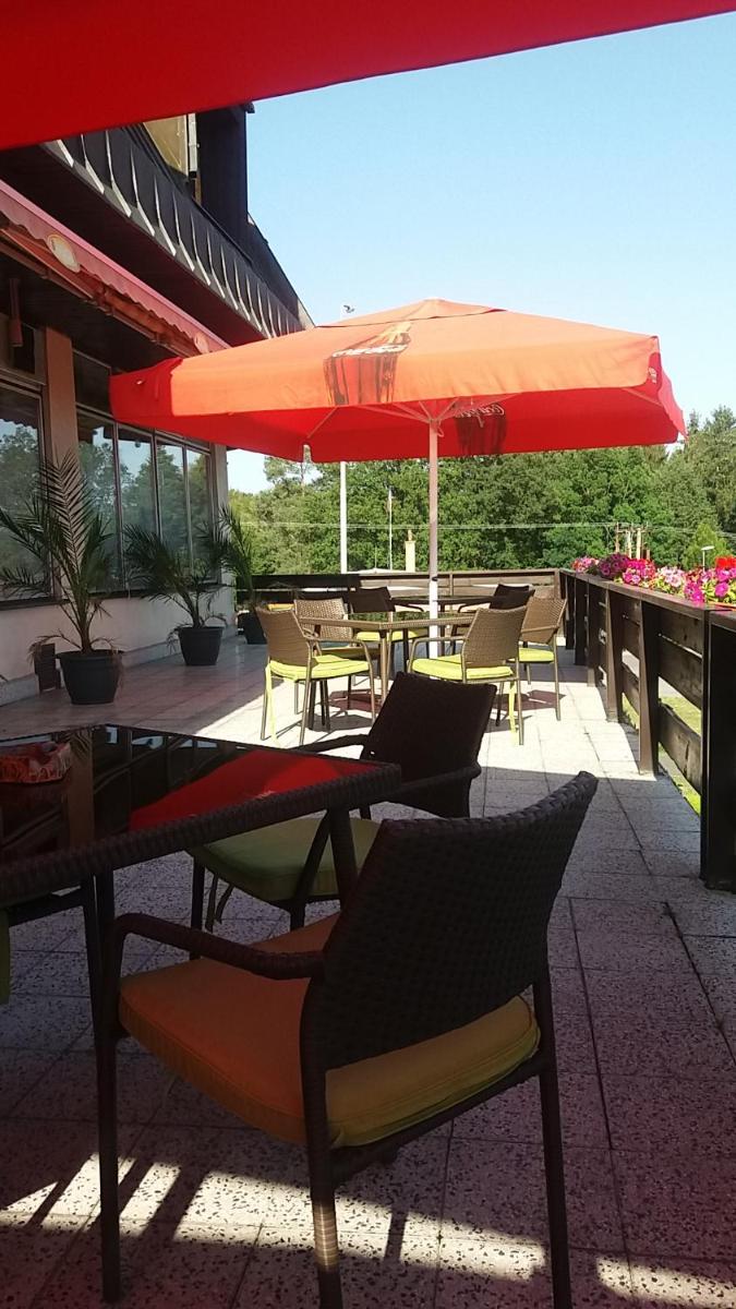 Hotel Bitov - Housity