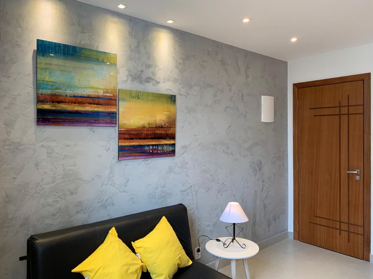 The Best Apartment in Copacabana - Quarto e Sala - Housity