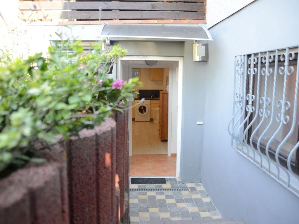 LMS Apartments - Housity