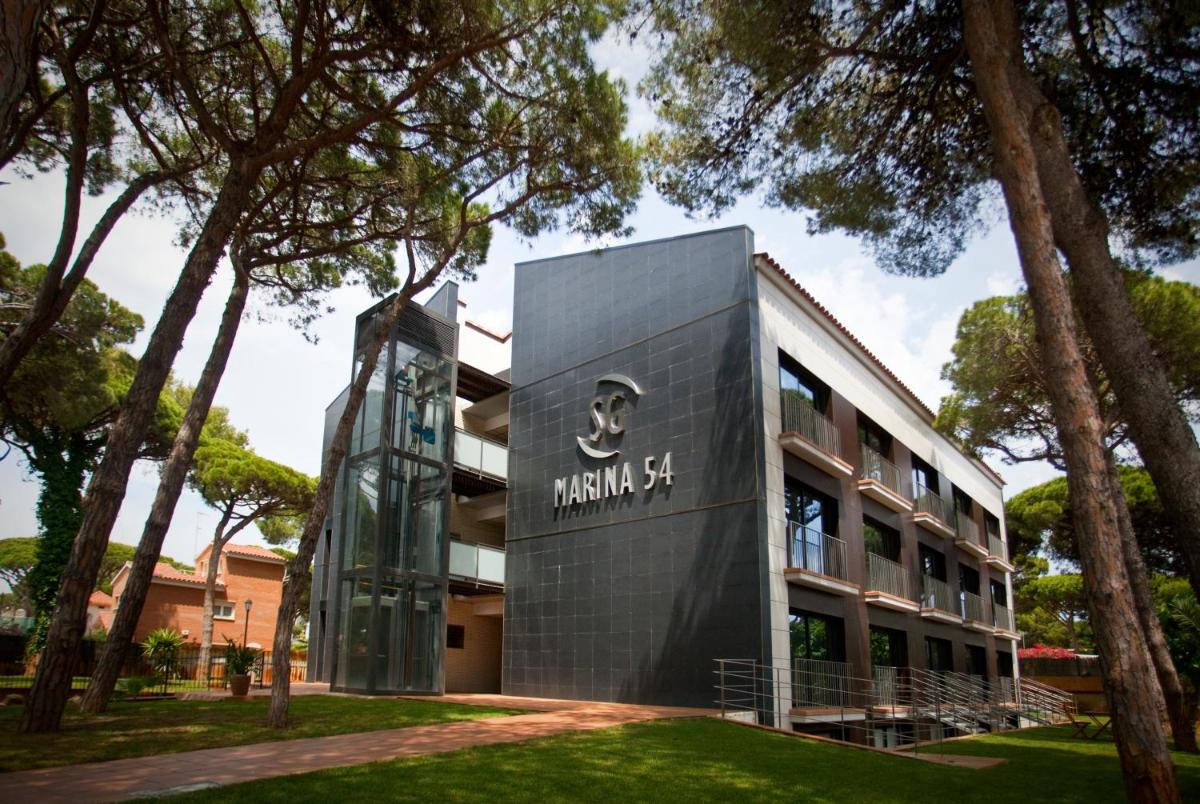 SG Marina 54 Apartments - Housity