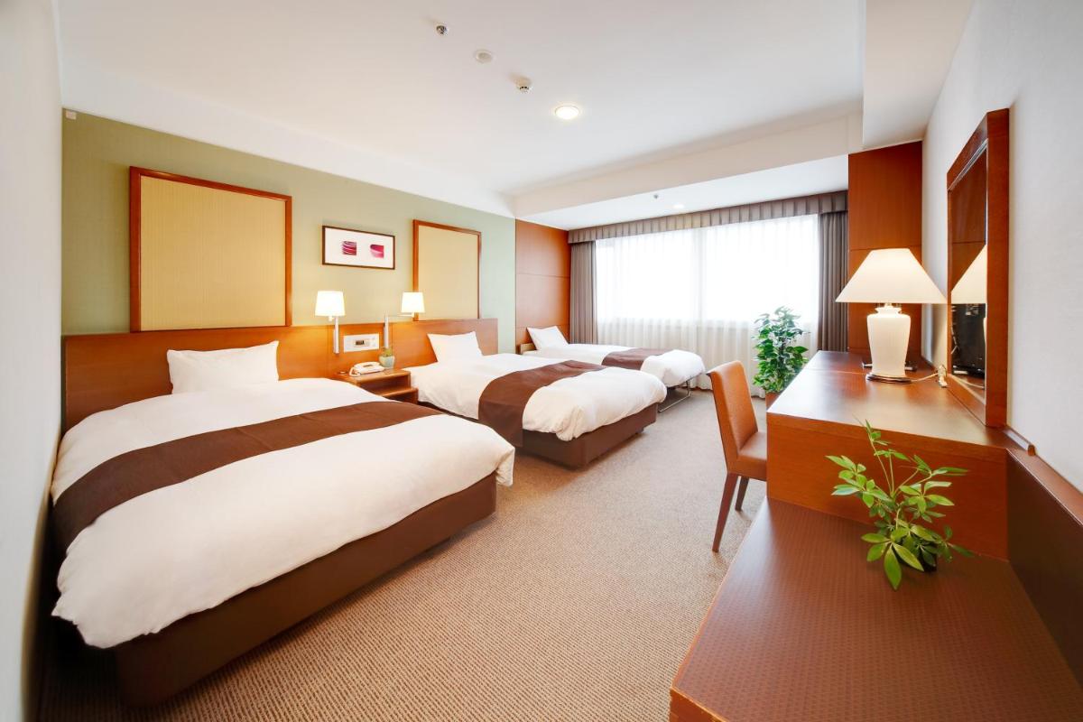 Meitetsu Grand Hotel - Housity