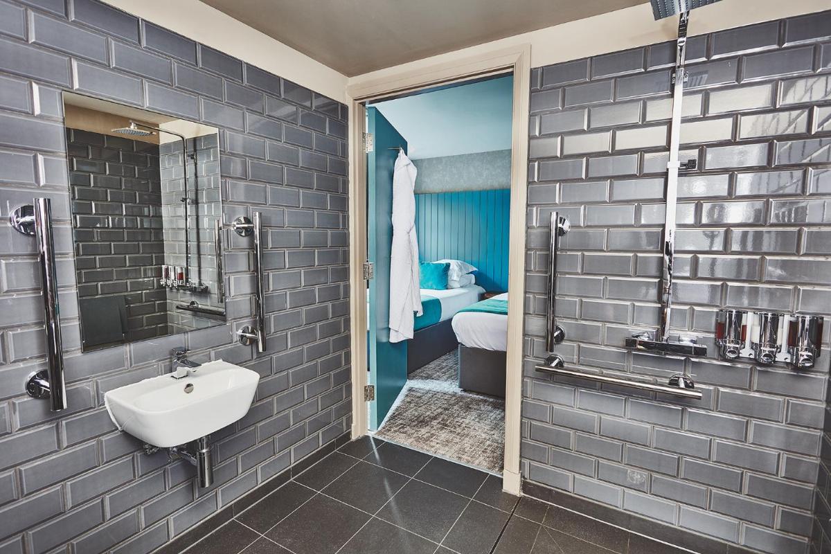 The Garrison - Housity