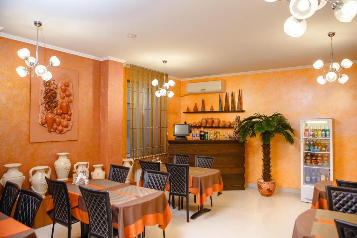 Totem Hotel - Housity