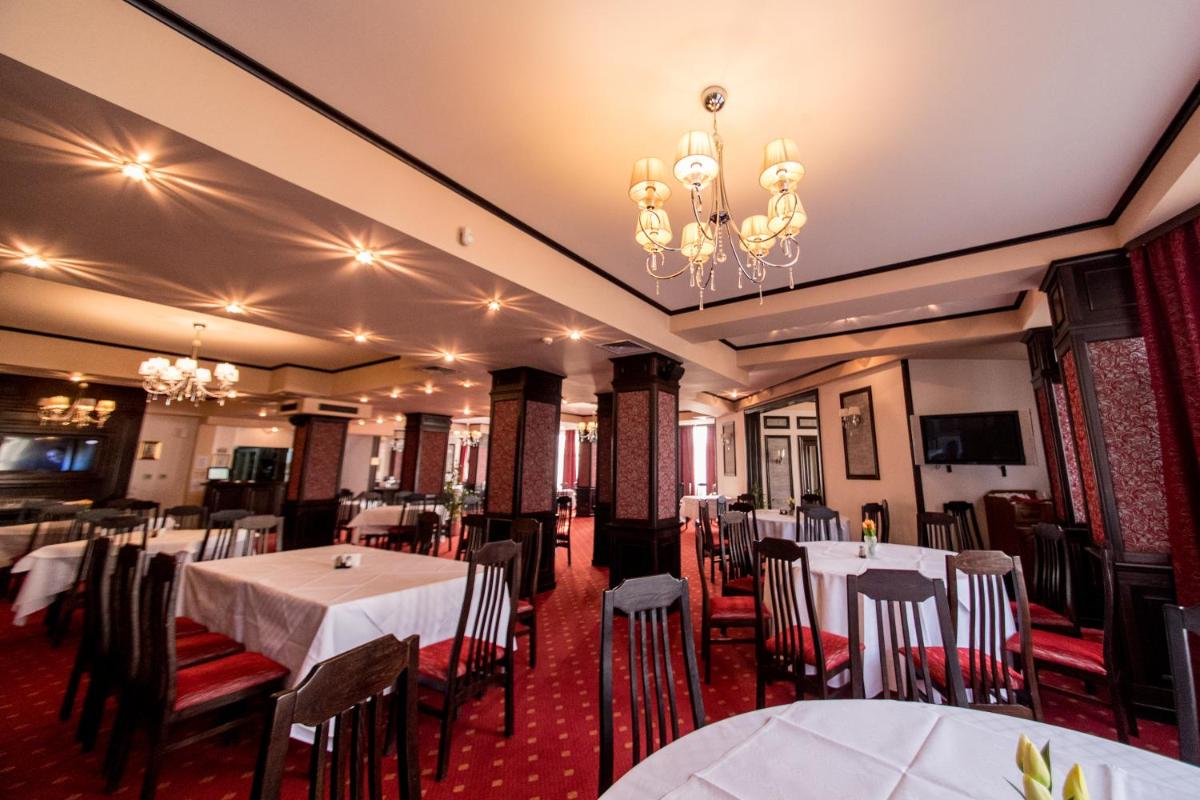 Hotel AmaDeus - Housity