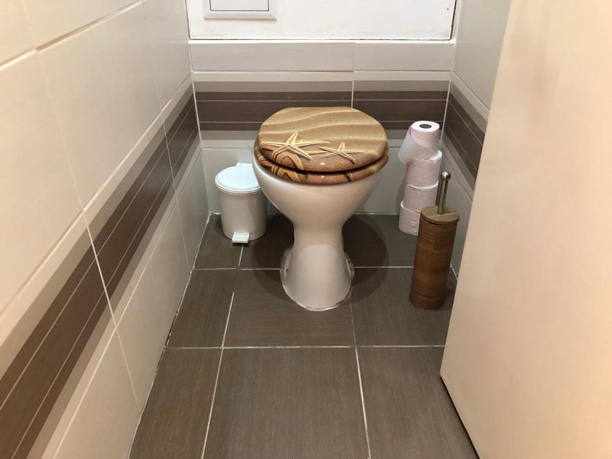 Dave Apartman - Housity