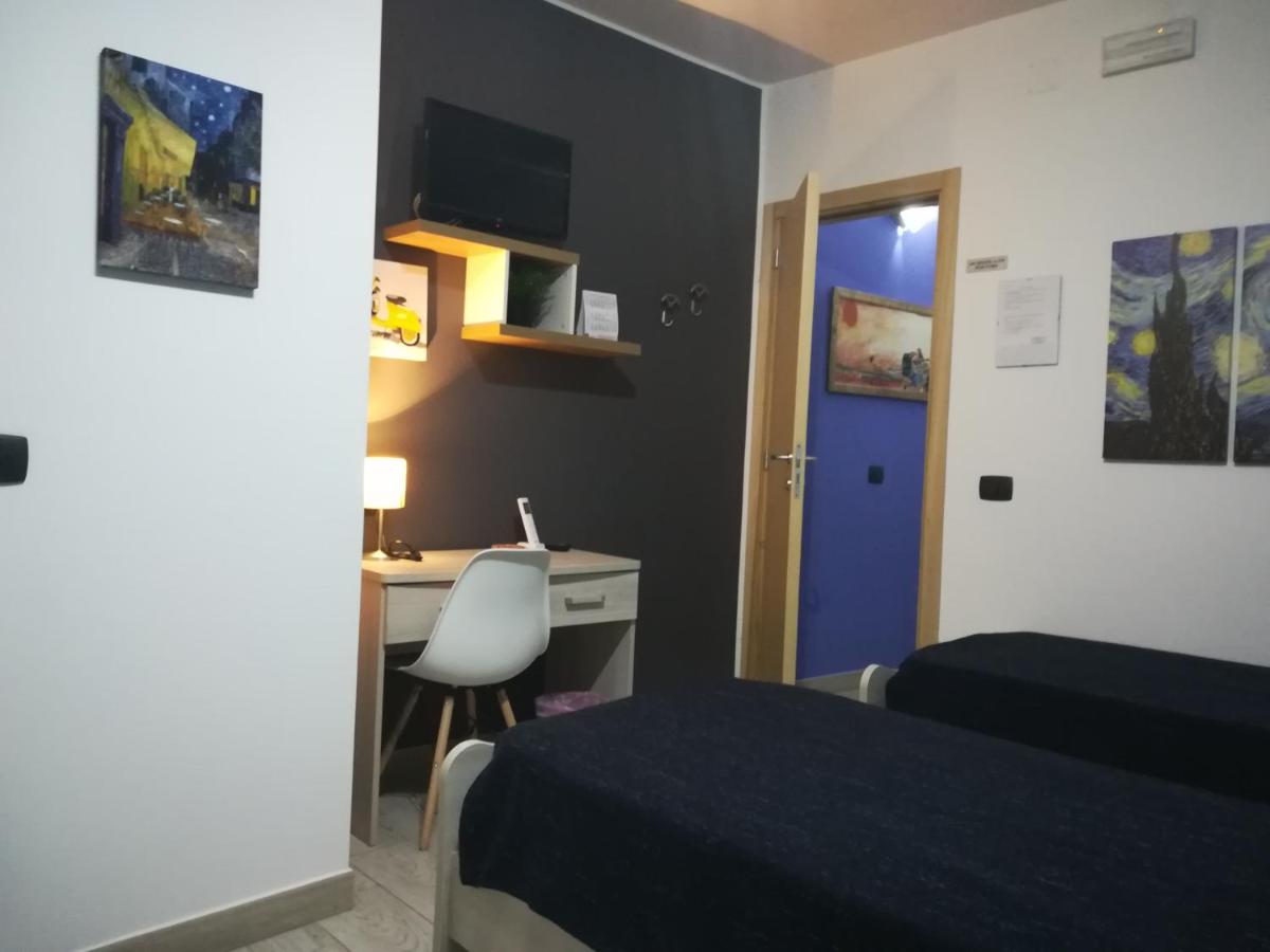 Piazza Castello - Housity