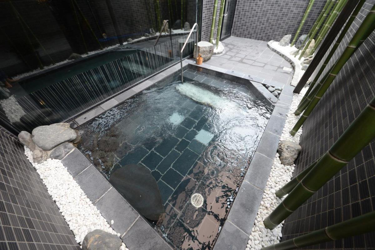 Hotel Route Inn Grand Ueda Ekimae - Housity