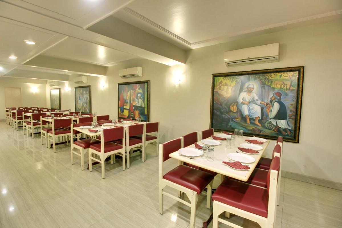 Hotel Sai leela - Shirdi - Housity
