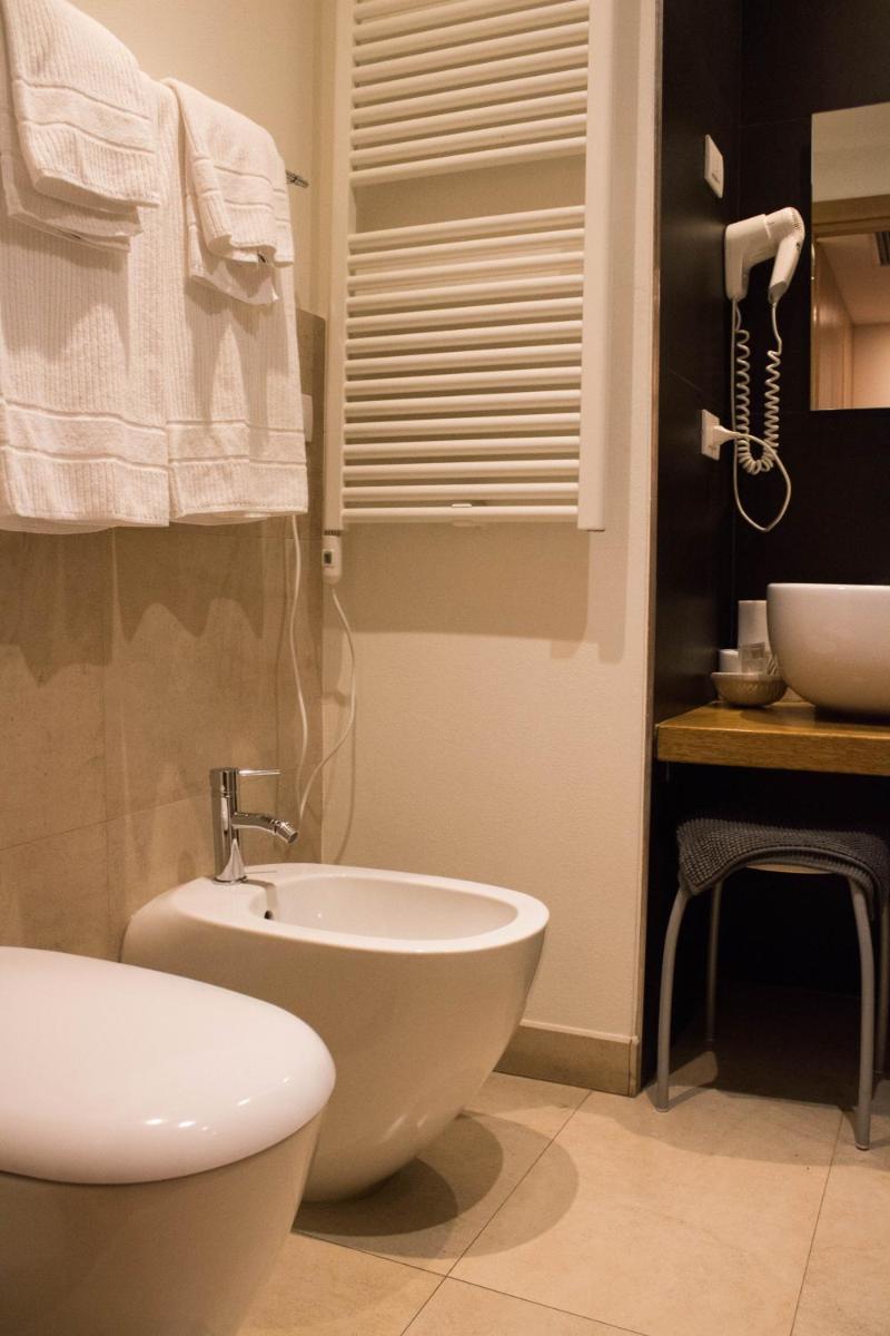 Country Hotel Le Querce - Housity