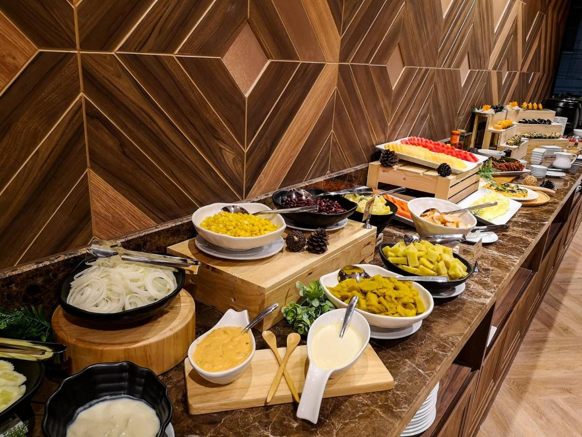 Zayn Hotel Bangkok - Airport Link Access - Housity