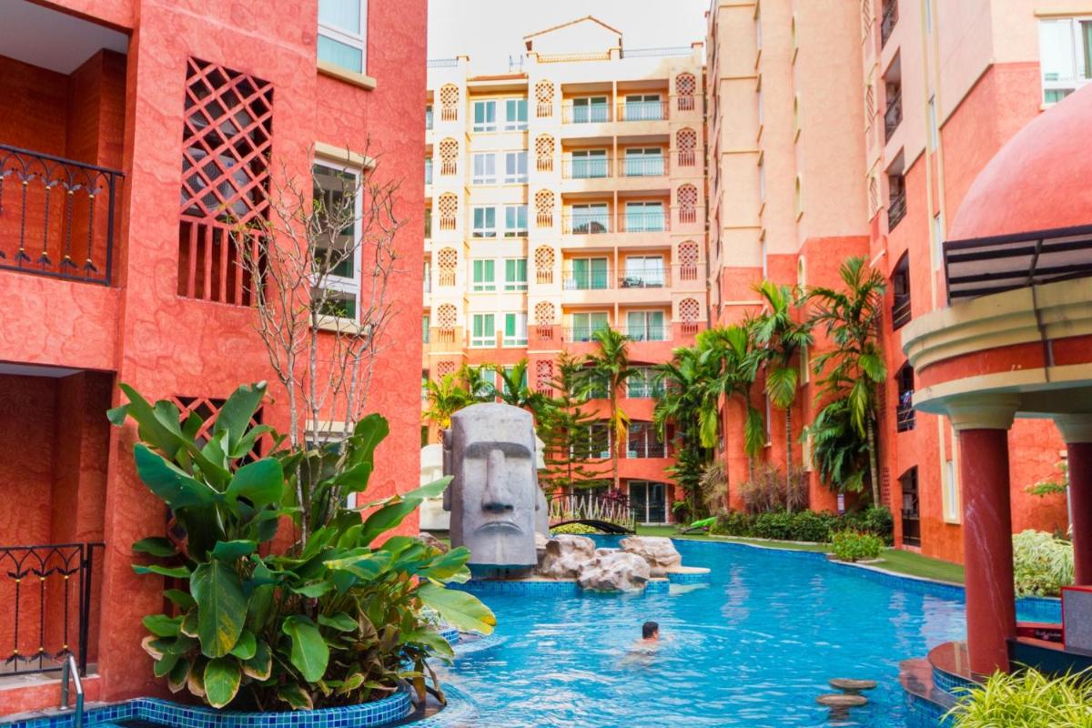 Seven Seas Condo Resort by Jay Jay - Housity